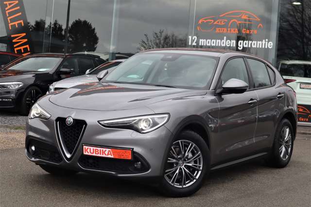 Alfa Romeo Stelvio 2.2 JTD Super Lane Ass Navi Leder LED Garantie *