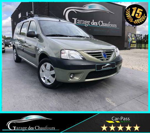 Dacia Logan 1.5 dCi 7places CLIM/ATTELAGE/ETC...