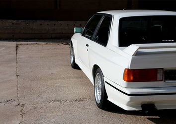 BMW M3 E30
