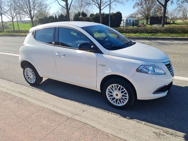 Lancia Ypsilon 0.9 TwinAir EcoChic Gold CNG 1°EIG NIEUWE STAAT