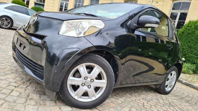 Toyota iQ 1.0i VVT-i Luna Multidrive