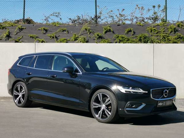 Volvo V60 2.0 D4 Inscription Geartronic*CUIR*NAVI*19''*TOIT*