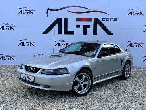 Ford Mustang 3.8i V6 * 1er Main * État Collection *DESTOCAGE