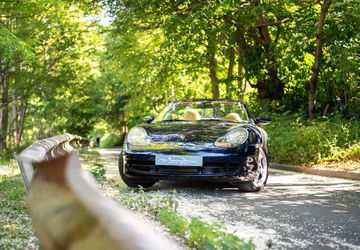 Porsche 911 Carrera 4