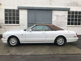 Bentley Azure 6.75 Turbo V8