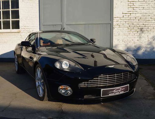 Aston Martin Vanquish S 5.9i V12 48v 528 hp *** MANUAL*** BY A M WORKS