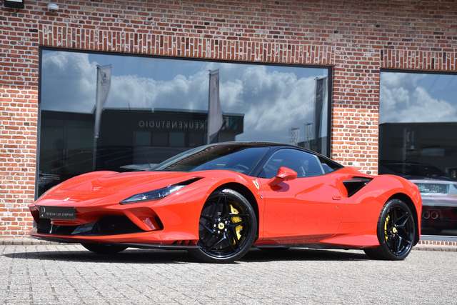Ferrari F8 Tributo 3.9 V8 BiTurbo F1 | Full Carbon | Two Tone | NIEUW