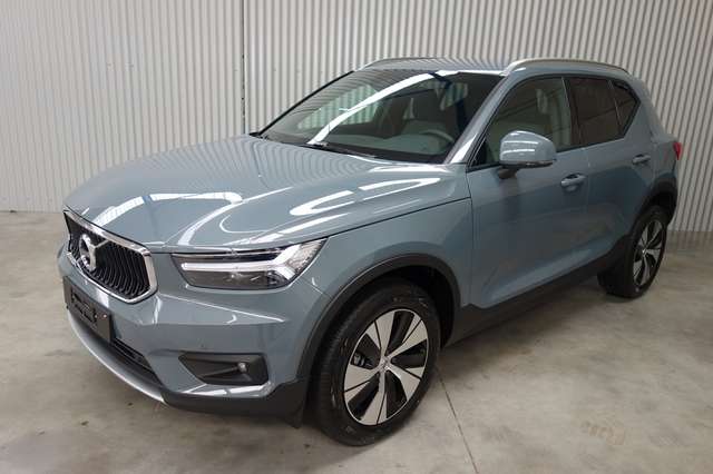Volvo XC40 T3 Momentum Pro Geartonic Camera Keyless DAB