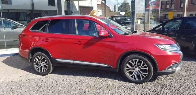 Mitsubishi Outlander 2.2 DI-D 2WD Anniversary Edition