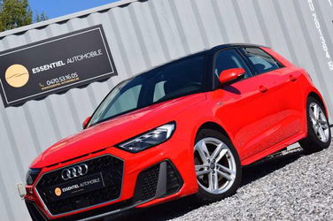 Audi A1 30 TFSI S line / LED / APPLE CARPLAY / APS AV-AR