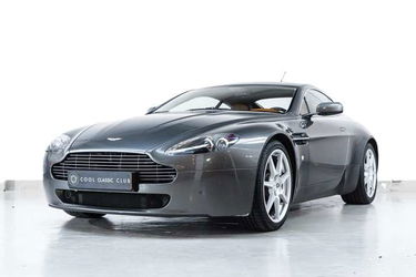 Aston Martin Vantage V8 4.3 V8 - Manual Gearbox