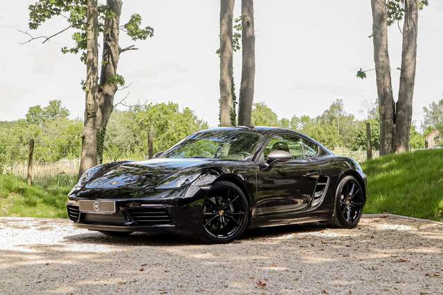 Porsche Cayman 718 T