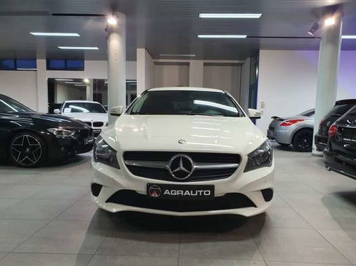 Mercedes CLA 180 SUPERBE CLA 180D LOOK AMG