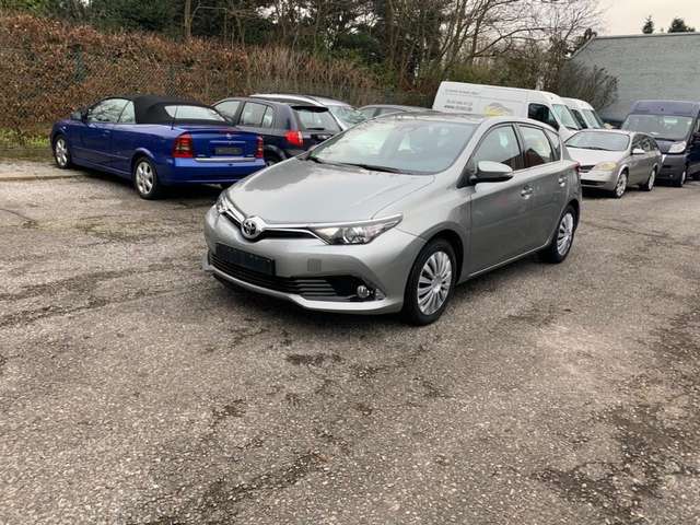 Toyota Auris 1.6 D-4D Comfort 12 mois de garantie