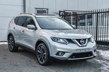 Nissan X-Trail 1.6 dCi 2WD Tekna - Open pano dak / LED Licht