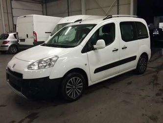 Peugeot Partner 1.6 e-HDi Active ETG - AIRCO, TREKHAAK, PDC A