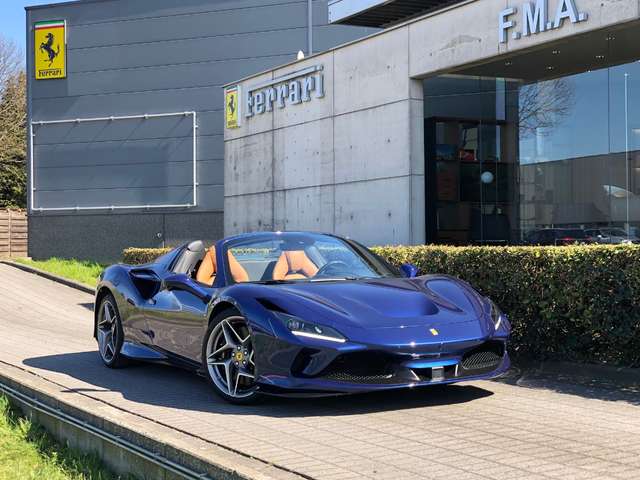 Ferrari F8 Spider - Ferrari Approved