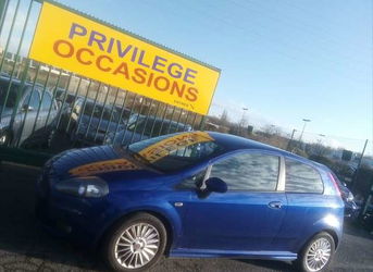 Fiat Grande Punto 13 Multijet Dynamic airco ja rcd 8/09 nv embrayage