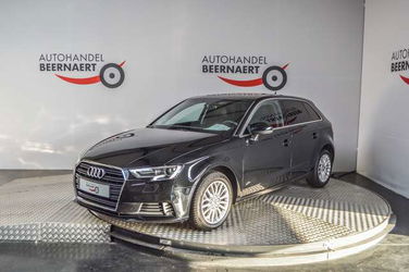 Audi A3 1.6 TDi sportback/1eigenr/Xenon/Leder/Navi/Cruise