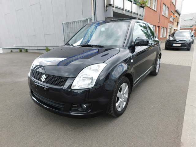 Suzuki Swift 1.3i GL + AIRCO + JANTES ALLIAGES +++