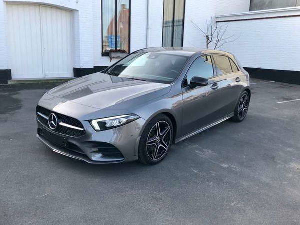Mercedes A 180 AMG Night MBUX-navi camera LED automaat parkhulp