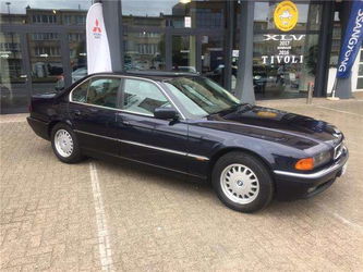 BMW 725