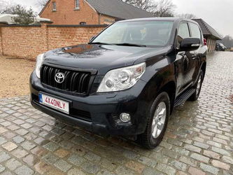 Toyota Land Cruiser 3.0 D-4D Legend