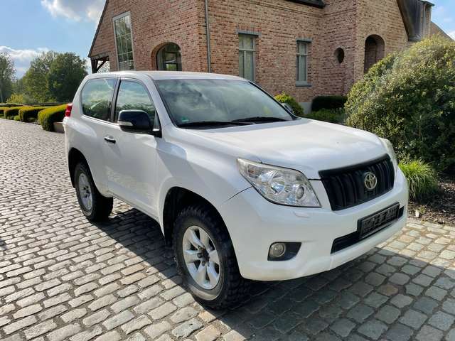 Toyota Land Cruiser 3.0 D-4D TX new model ombouw lichte vracht mogel.