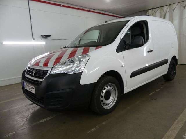 Peugeot Partner HDI Port. Lat. Airco 5.995€ + tva (4x stock)