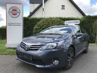Toyota Avensis 2.0 D-4D DPF 6 M/T Comfort Wagon
