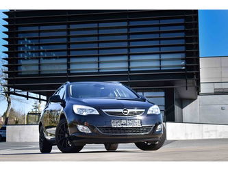 Opel Astra Sports Tourer 1.7 CDTI COSMO * EURO 5 * NAVI * HALF LEDER * PARKEERSENSOREN *
