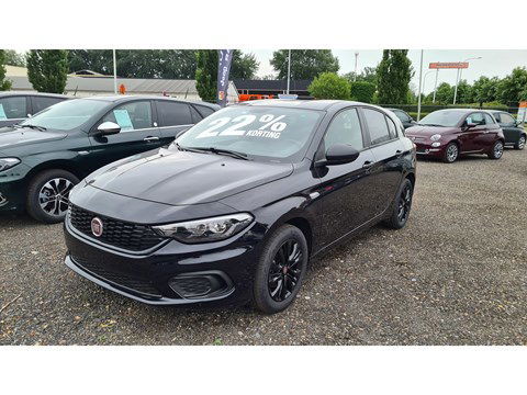 Fiat Tipo HB Street 1.4 95PK