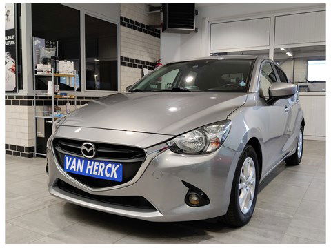 Mazda 2 1.5i 90pl Plug Edition - Navi