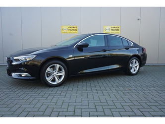 Opel Insignia INNOVATION 1.5BENZINE 140PK
