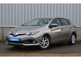 Toyota Auris 1.8 Hybrid Dynamic / 12.950 € !!!