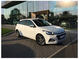 Hyundai i20 1.2i / Twist TECHNO PACK / Stock