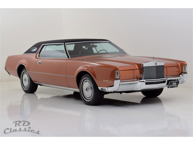 Lincoln Continental Mark IV