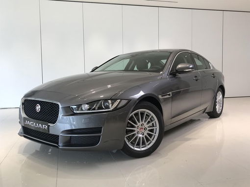 Jaguar XE Prestige