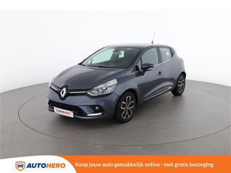 Renault Clio 0.9 TCe Life 90PK VX93656 | Navi | Parkeersensoren | Cruise | Keyless Start | Climate | Bluetooth | Lichtmetalen Velgen |