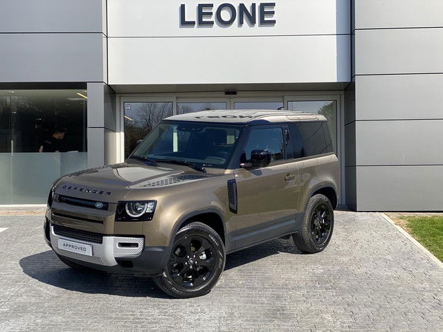 Land Rover Defender 6 cylindres en ligne