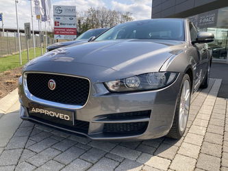 Jaguar XE Prestige
