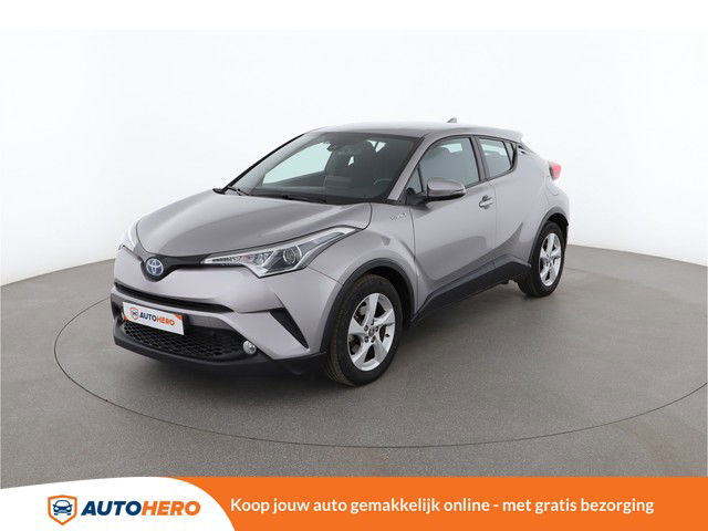 Toyota C-HR 1.8 Hybrid Active 122PK ER05935 | Dealer Onderhouden | Hybride | Automaat | Adaptive Cruise | LED | Climate | Camera | Rijstrooksensor | Bluetooth | Trekhaak | Licht- En Regensensor |