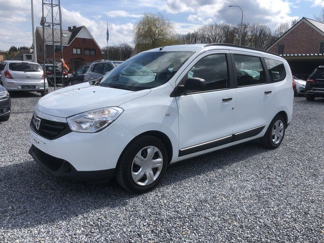 Dacia Lodgy 1.2 TCe Ambiance ** 12 M GARANTIE **