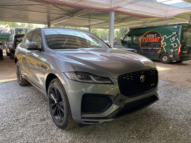 Jaguar F-Pace R-DYNAMIC S