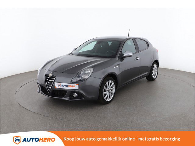 Alfa Romeo Giulietta 1.4 Turbo Progression 105PK YG56842 | Airconditioning | Elektrische Ramen V+A | LED | Stuurwiel Multifunctioneel | Radio | Bluetooth | Getint Glas |