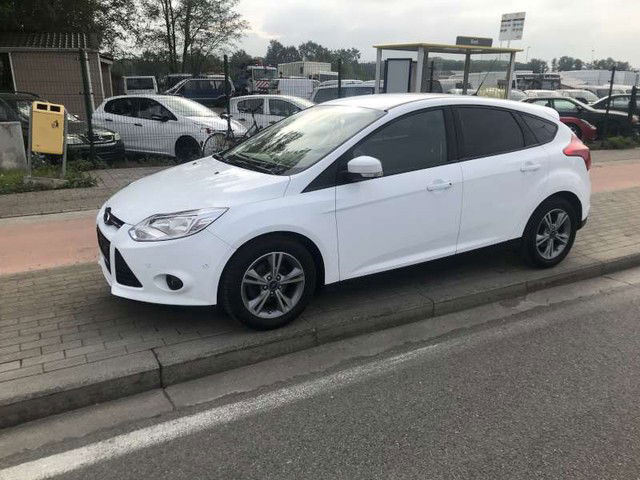Ford Focus Vele opties - Keuring + Garantie - EURO 5
