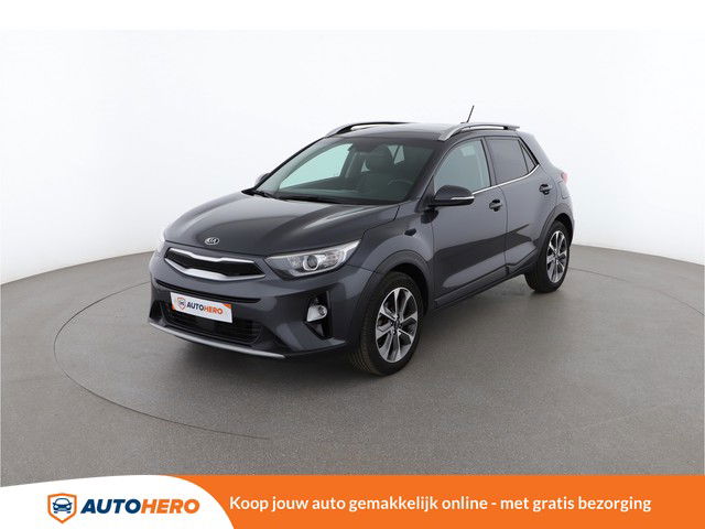 Kia Stonic 1.0 T-GDi Vision 120PK KV93330 | Cruise Control | Navi | Parkeersensor | Stoelverwarming | Climate | Keyless Entry/Start | Dakrails | Lichtmetalen Velgen |