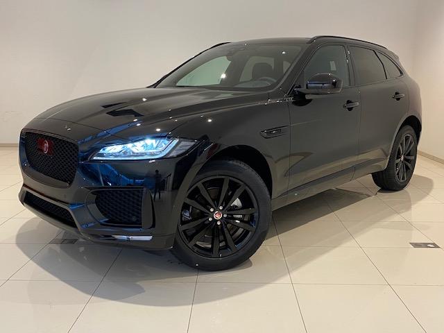Jaguar F-Pace Chequered Flag