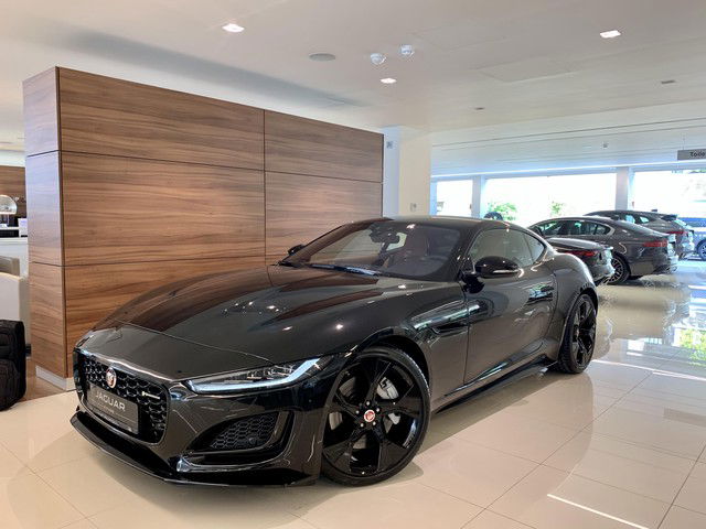 Jaguar F-Type // R-DYNAMIC