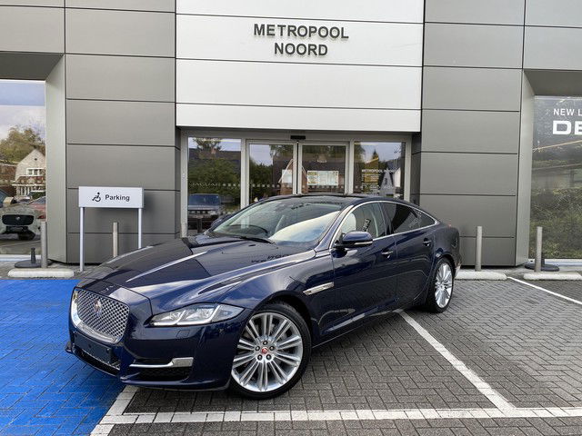 Jaguar XJ Premium Luxury